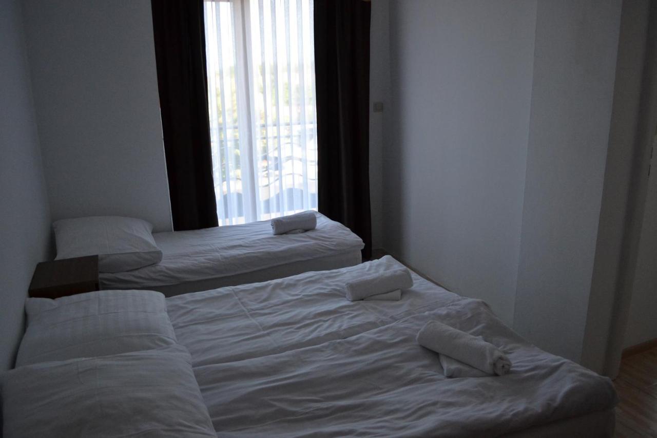 Gosciniec Kaszebe Bed & Breakfast Леба Екстериор снимка